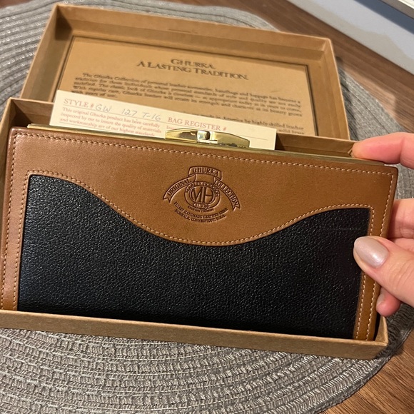 Ghurka Black and Brown Leather Women's Bag - Picture 4 of 12